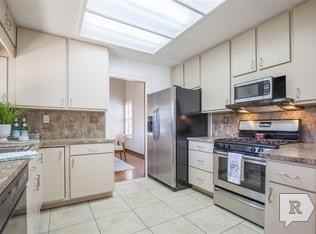 125 Loperosa St - Photo 3 of 3