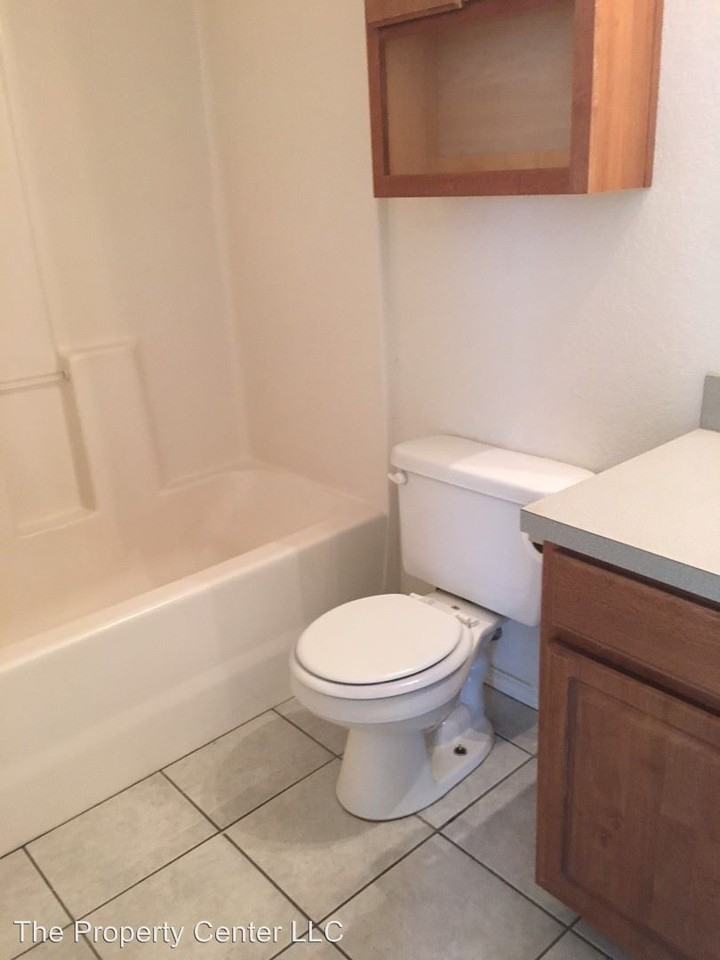 1609 NW 148th St - Photo 3 of 44