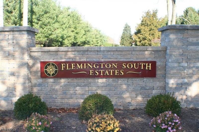 508 Nottingham Way - Photo 3 of 15