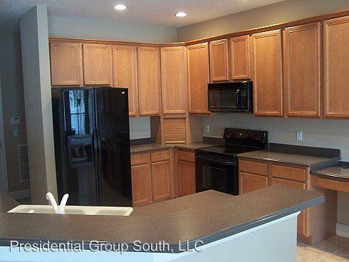 3335 Red Ash Cir - Photo 3 of 20