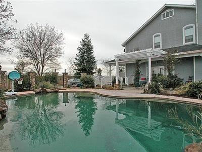 22241 Silver Ridge Rd - Photo 2 of 7