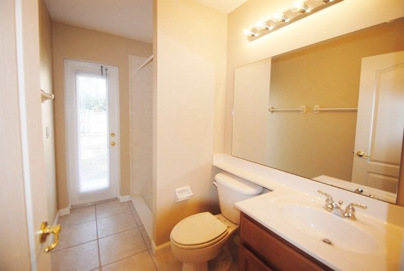 2644 Treymore Dr - Photo 2 of 15