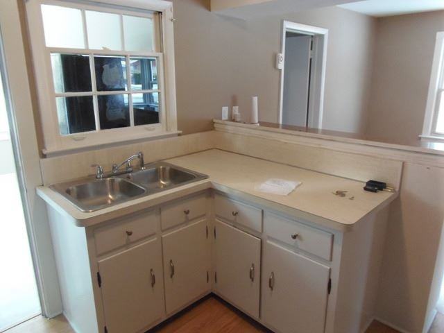 14616 State St - Photo 3 of 13