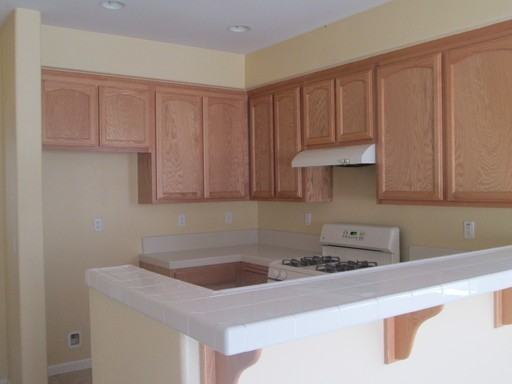 216 Cedar Ave - Photo 3 of 5