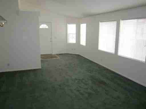 1275 Gambrel Dr - Photo 2 of 7