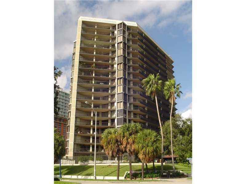 2901 S Bayshore Dr