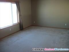 1217 Heritage Ln - Photo 2 of 9