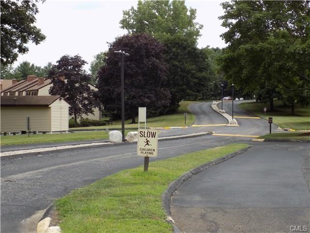 89 Homestead Ln #89 - Photo 3 of 24