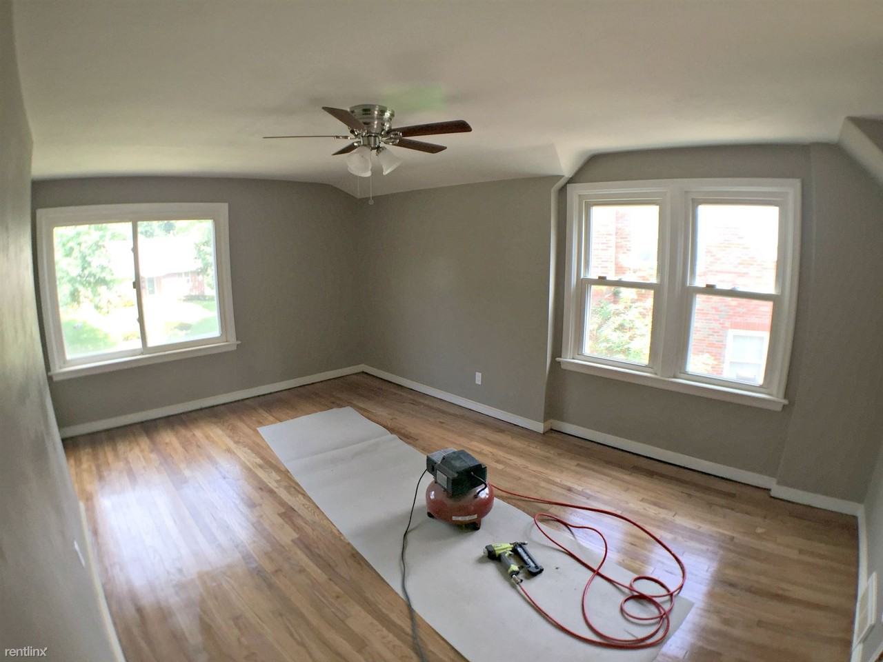 48 Greendale Dr - Photo 2 of 10