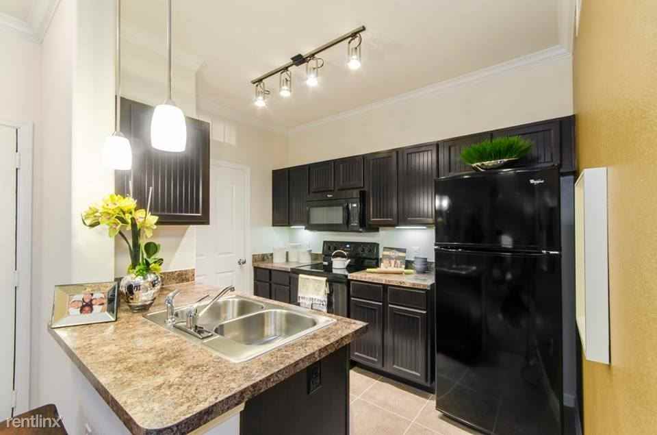 Hwy 423 - Photo 2 of 8