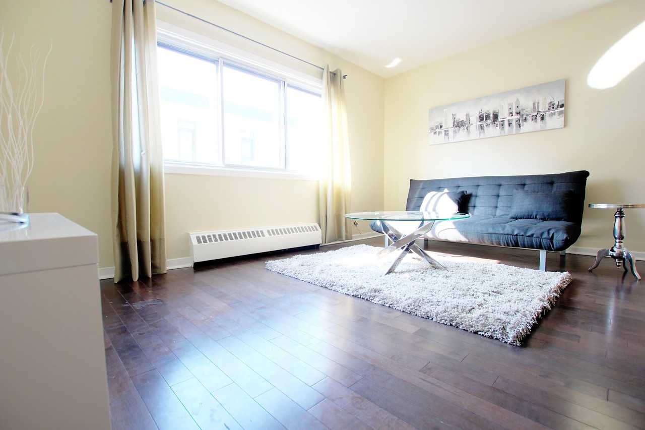 4433 Avenue de l'Hôtel-de-Ville - Photo 3 of 12