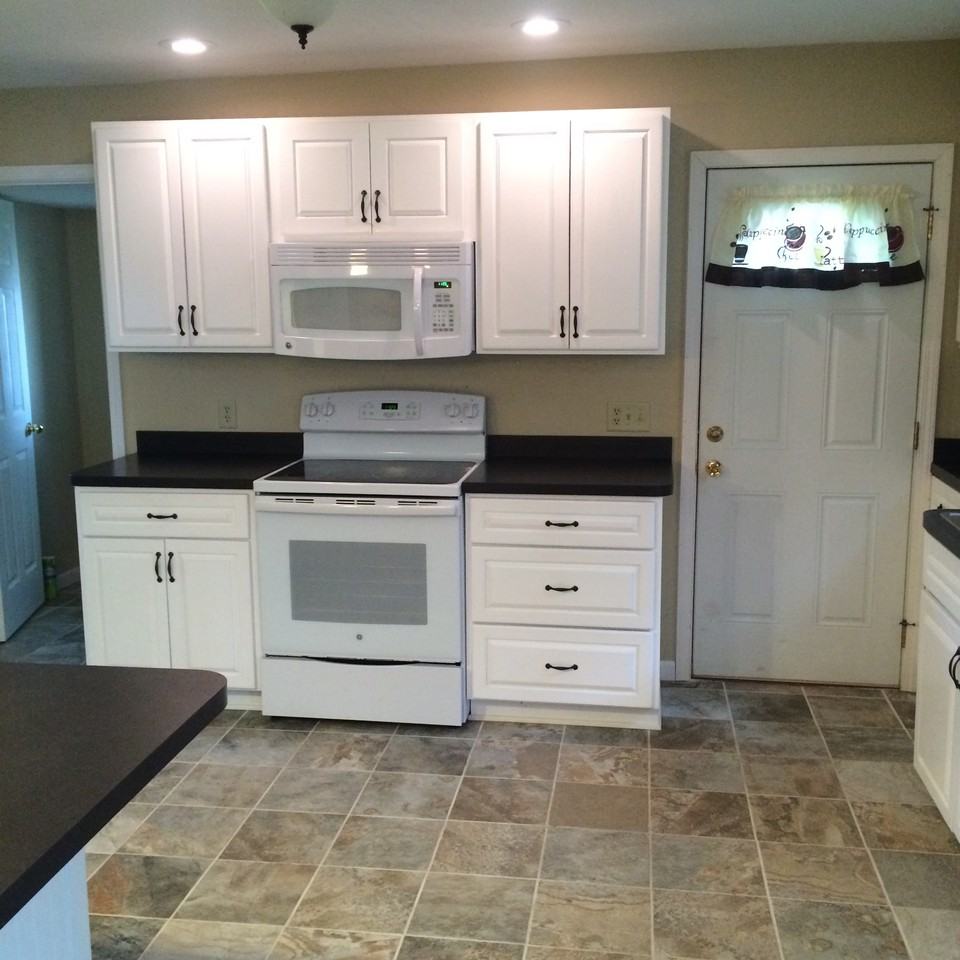 120 N Green St - Photo 3 of 11