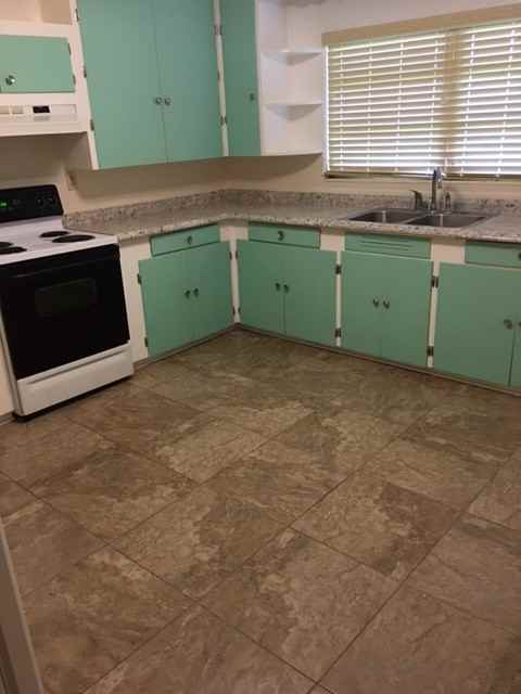 2824 Avenue G NW - Photo 3 of 9