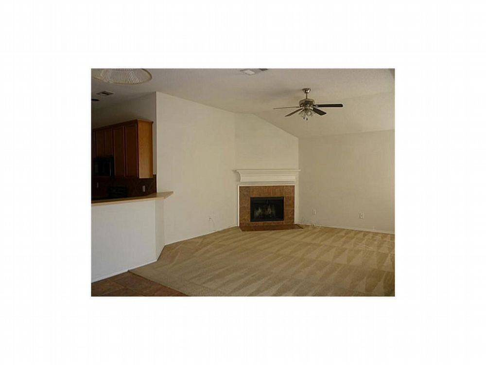 8205 Bedrock Dr - Photo 2 of 10