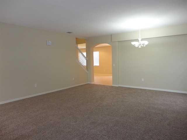 8809 Founders Cir - Photo 3 of 22