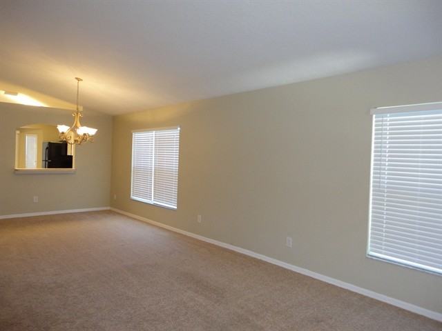 18131 Birdwater Dr - Photo 3 of 12