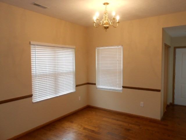 4056 Summerstone Dr - Photo 3 of 8