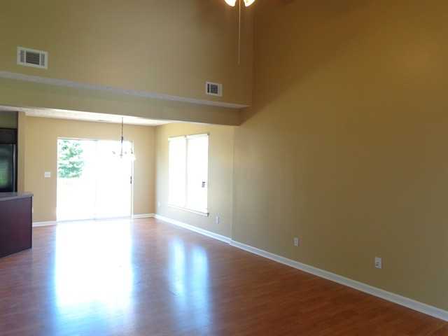 3631 Mahlon Moore Rd - Photo 3 of 9
