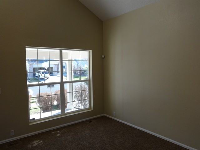 15395 E 99th Ave - Photo 2 of 20