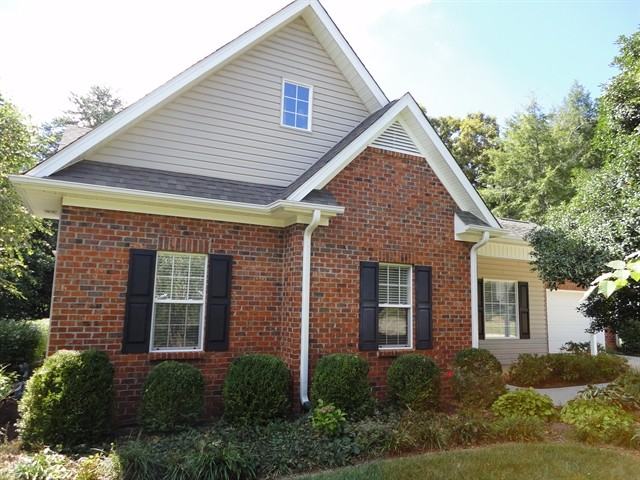 131 W Chinaberry Ct - Photo 2 of 12