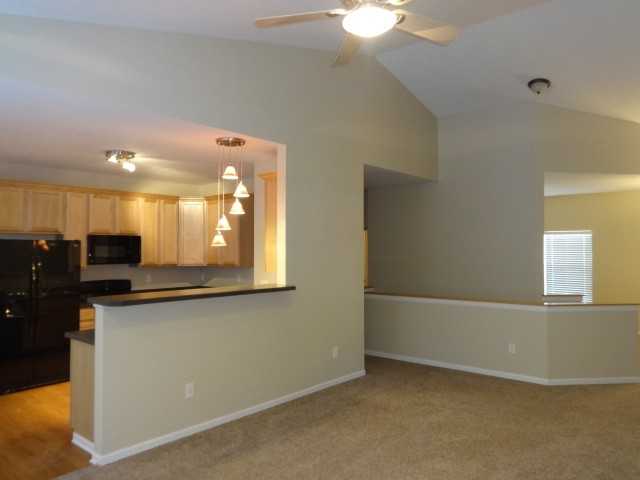 177 Mannaseh Dr E - Photo 3 of 13