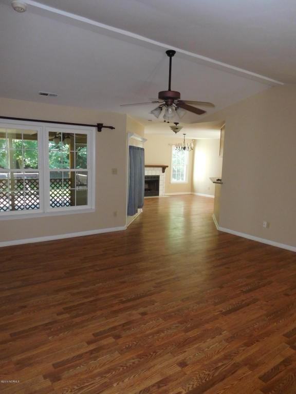 2668 Idlebrook Circle - Photo 3 of 17