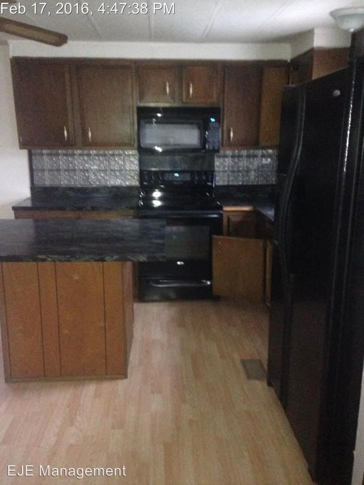 420 Minnie Street - Photo 3 of 12