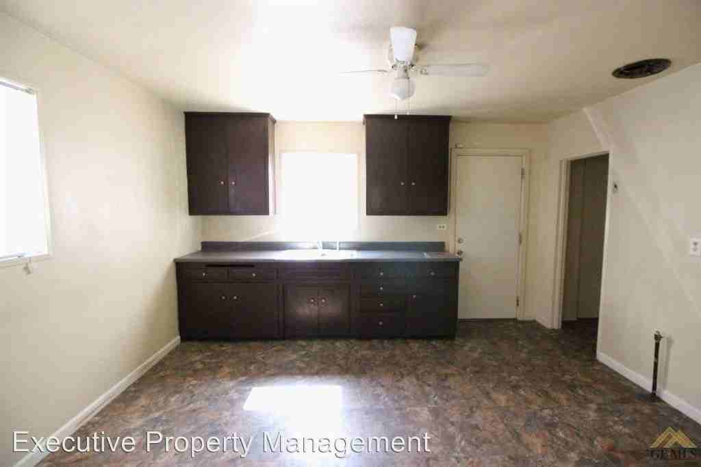 219 Ferguson Ave - Photo 3 of 10