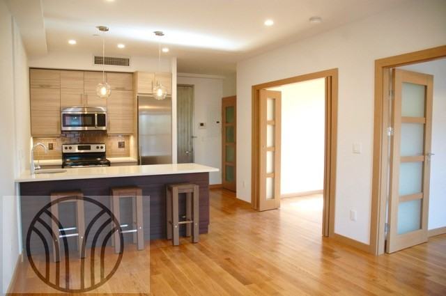 94 Greenpoint Avenue #4E