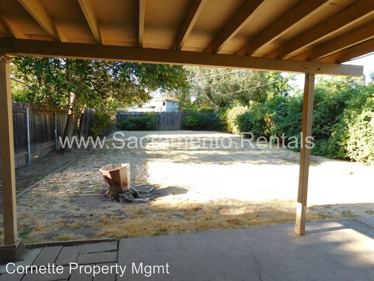 3838 Arden Way - Photo 3 of 4