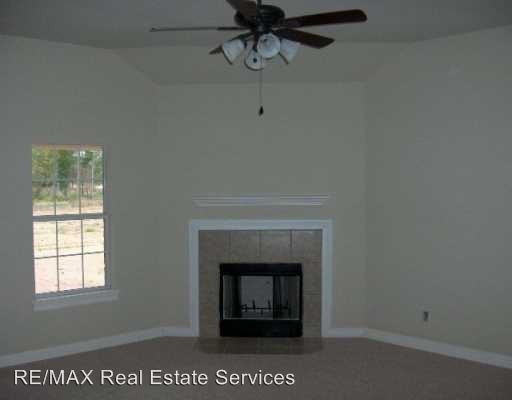 10131 Scarlet Oaks Dr - Photo 2 of 8