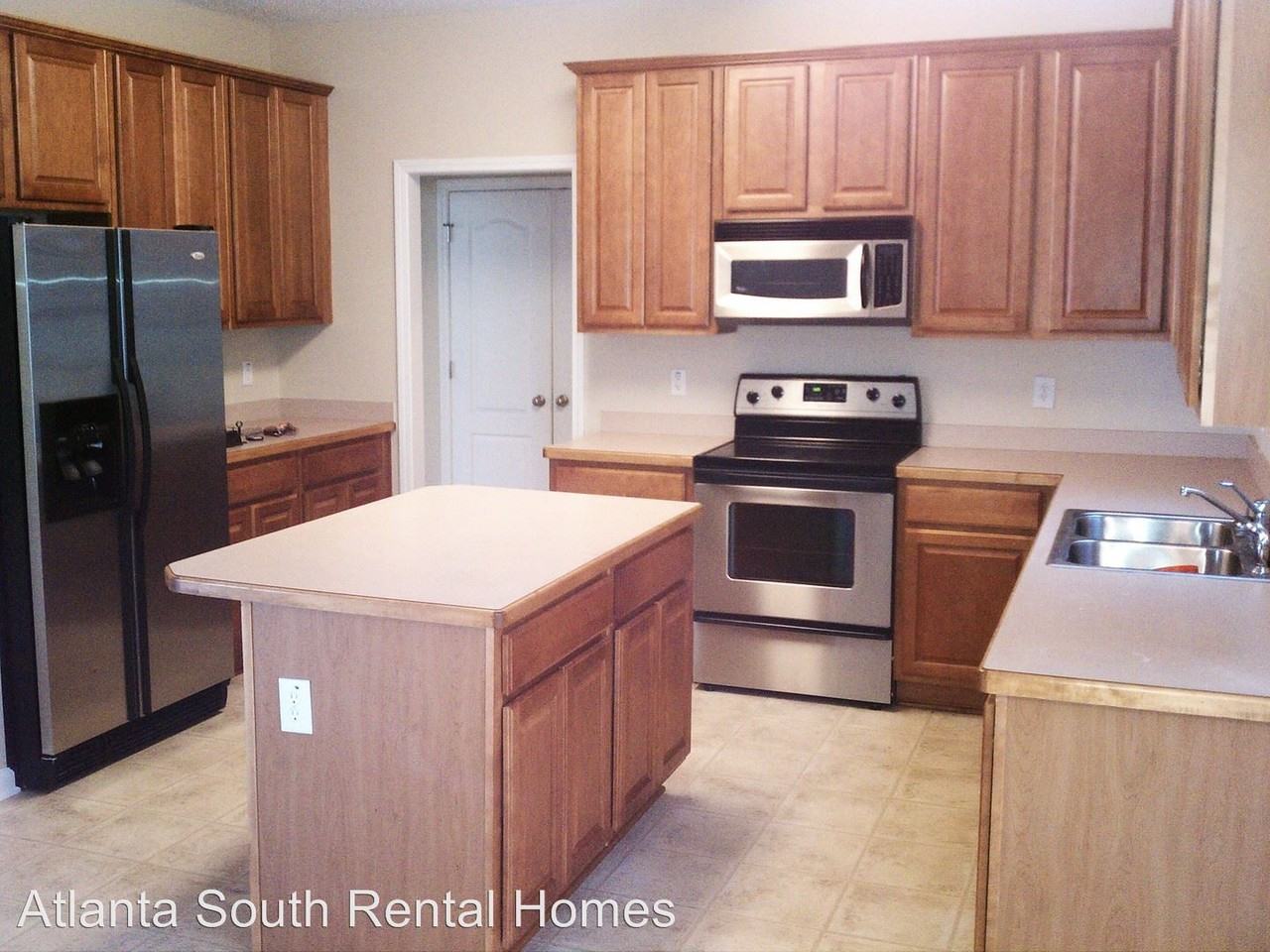 306 Mary Delores Ct - Photo 3 of 9