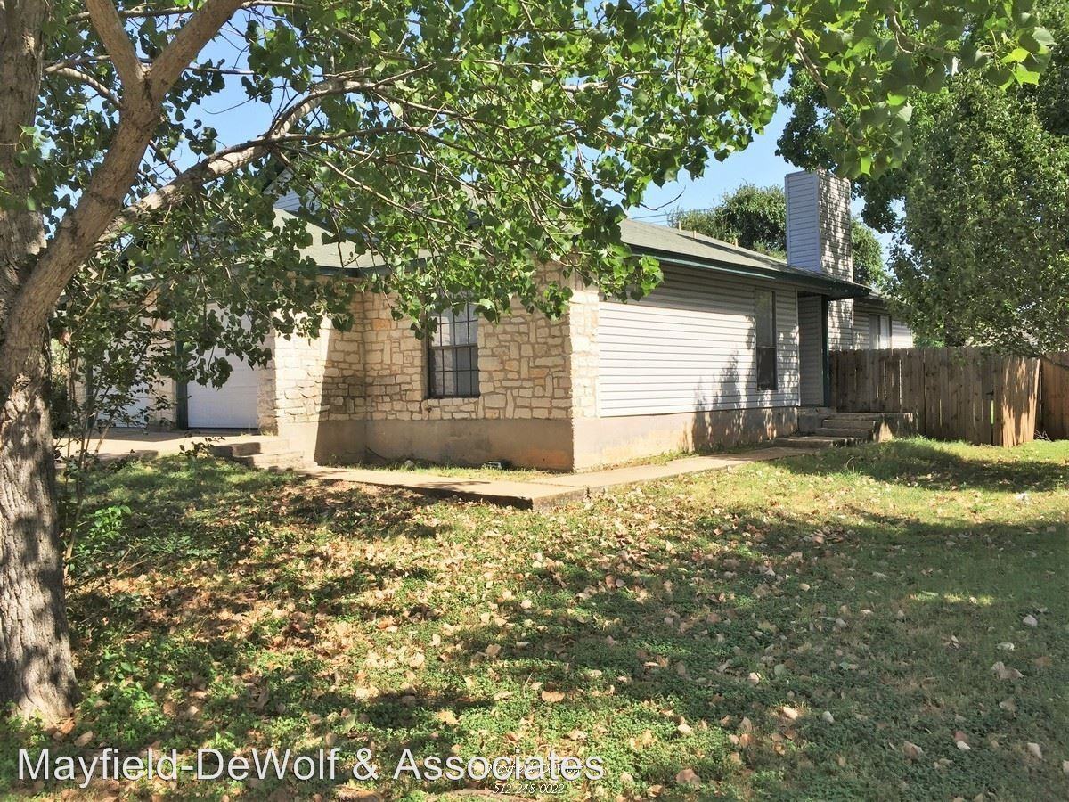 1749 Horseshoe Cir - Photo 2 of 16