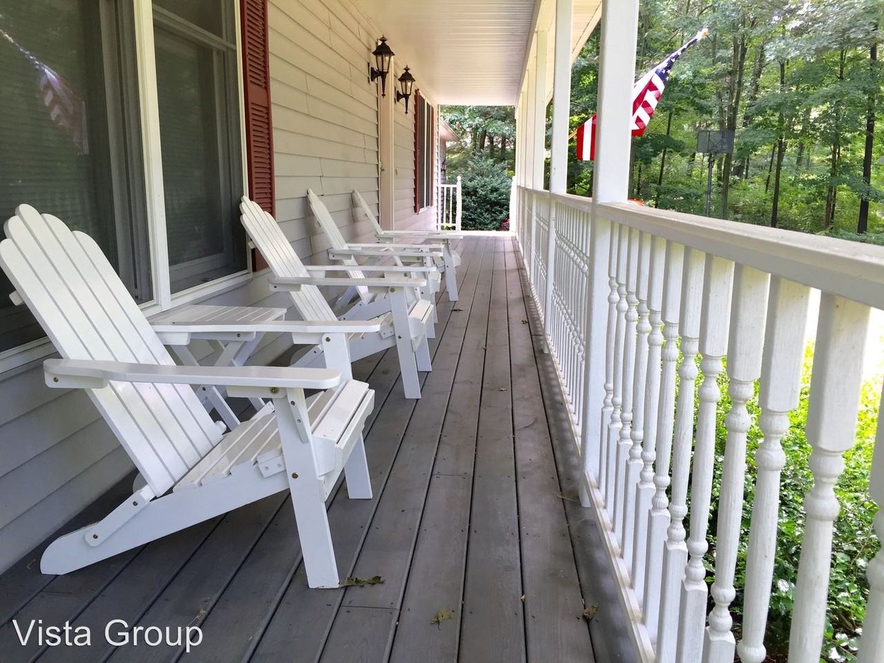 997 Singapore Dr - Photo 2 of 12