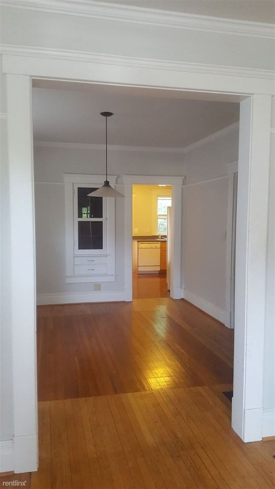 501 Fountain St - Photo 3 of 9