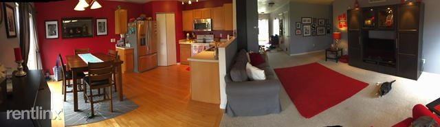 1044 Primrose Ln - Photo 2 of 12