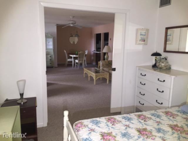 3561 Tall Pine Way #D2 - Photo 2 of 10