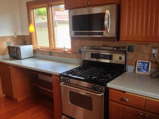 6631 Glen Oaks Way - Photo 3 of 26