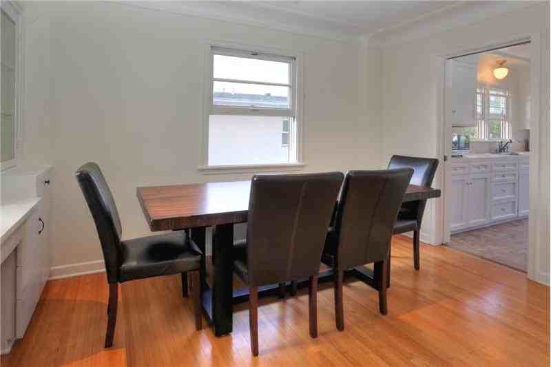 2625 Samarkand Dr - Photo 3 of 18