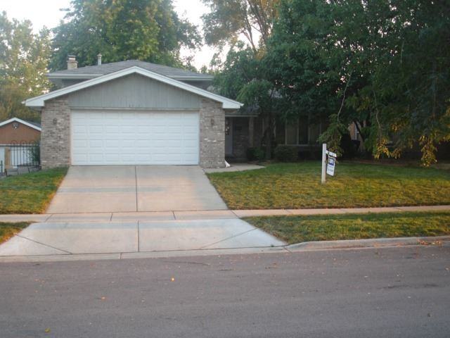 2713 W 96th St - Photo 2 of 21