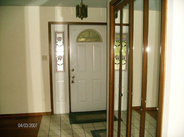 2713 W 96th St - Photo 3 of 21