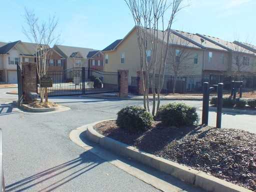175 Oakland Hills Way - Photo 2 of 20