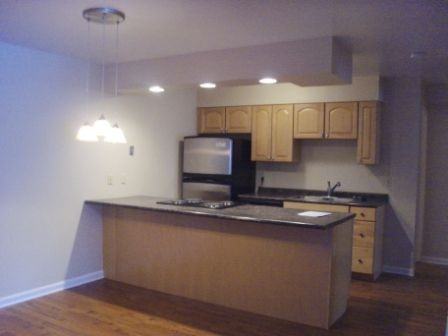 222 S Kendall Ave - Photo 3 of 6