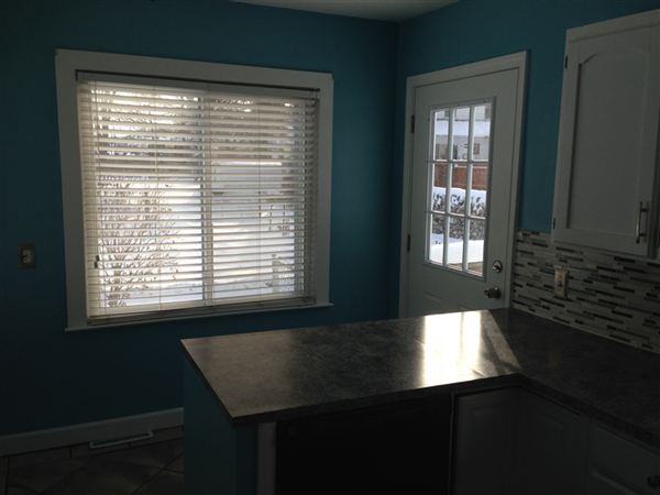 3167 Vermont Ave SW - Photo 3 of 15