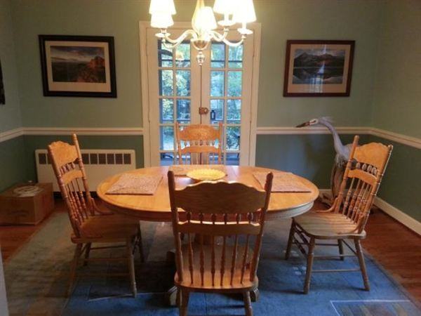 1904 Southcliff Rd - Photo 3 of 6