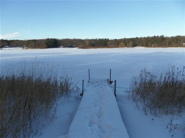 15585 Lake Ave - Photo 3 of 17