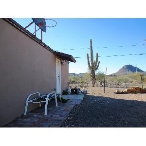 2417 W Roughrider Rd - Photo 2 of 16