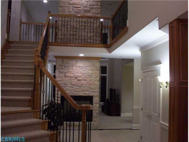 1426 Lockwood Ct - Photo 2 of 15