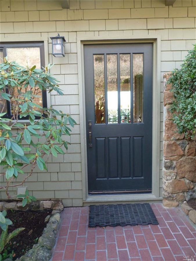 11 Sierra Ct - Photo 2 of 10