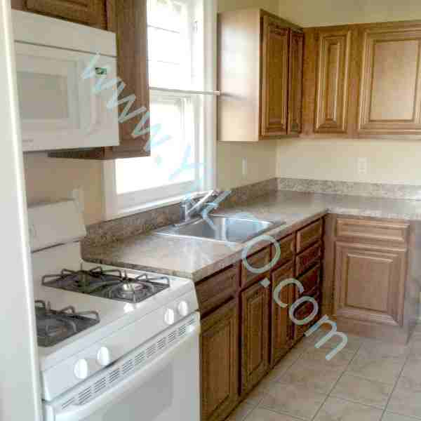 211 E Winona Ave - Photo 3 of 7